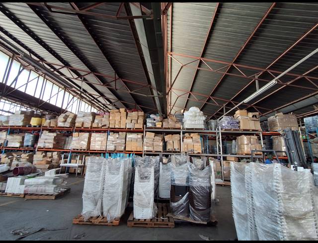 2,882M² WAREHOUSE TO LET IN HERIOTDALE